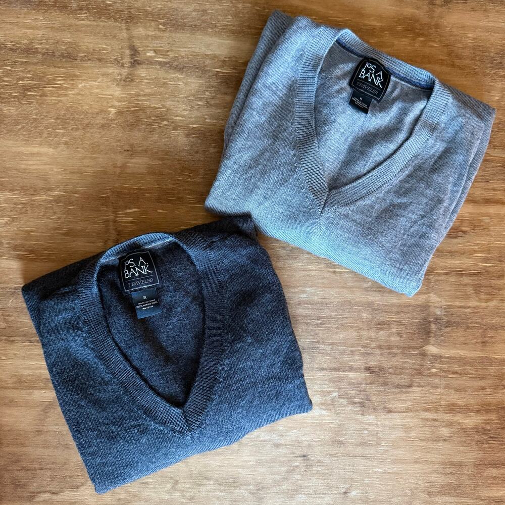 100% Merino Wool V-neck Sweater Bundle - Light and Dark Gray Jos. A. Bank XL